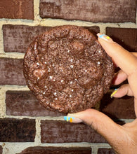 Load image into Gallery viewer, Ki’s Cookie Jars